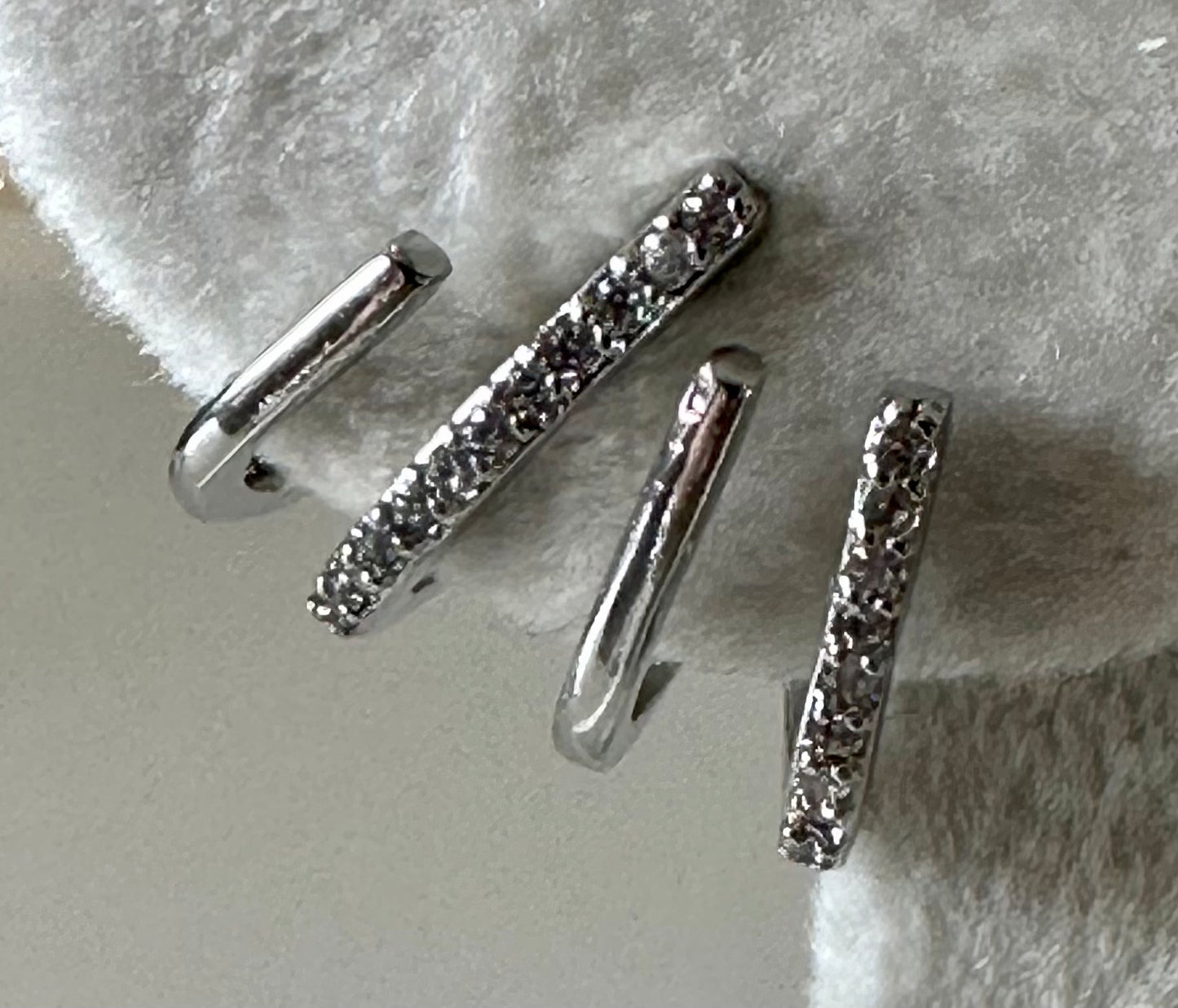 Boucles d'Oreilles AMANDINE – Acier Inoxydable Dorées & Argentées avec Strass | Bijou Femme