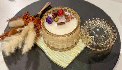 Bougie Parfumée MIRABELLE avec Fleurs Séchées – Pot en Verre Artisanal | Cadeau Déco Original Fait Main