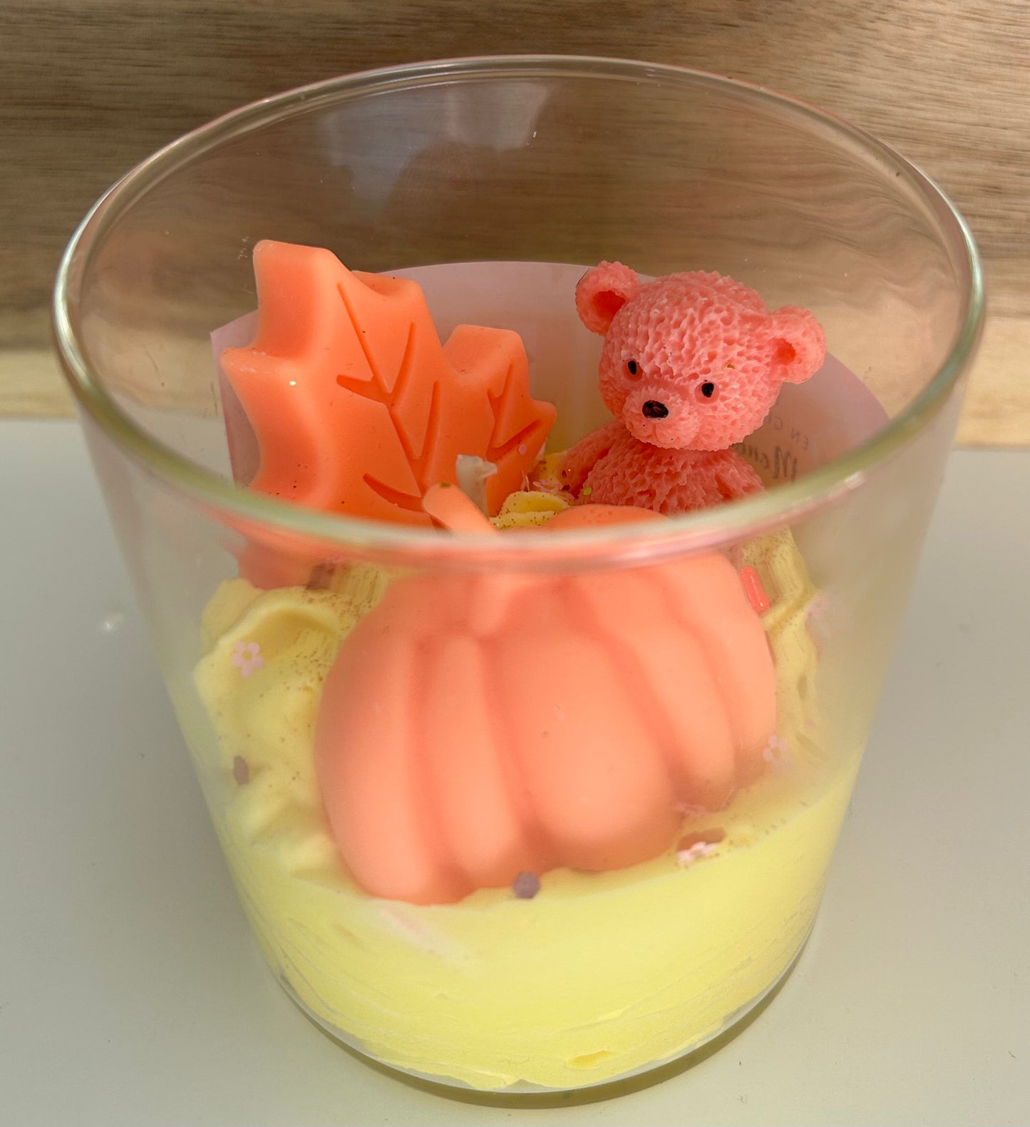 Bougie Parfumée MONOÏ PÊCHE – Cire d'Olive Naturelle Senteur Exotique | Fait Main