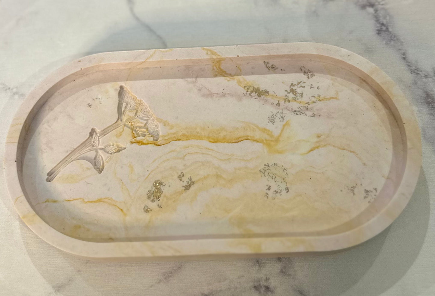 Plateaux Jesmonite Ovale